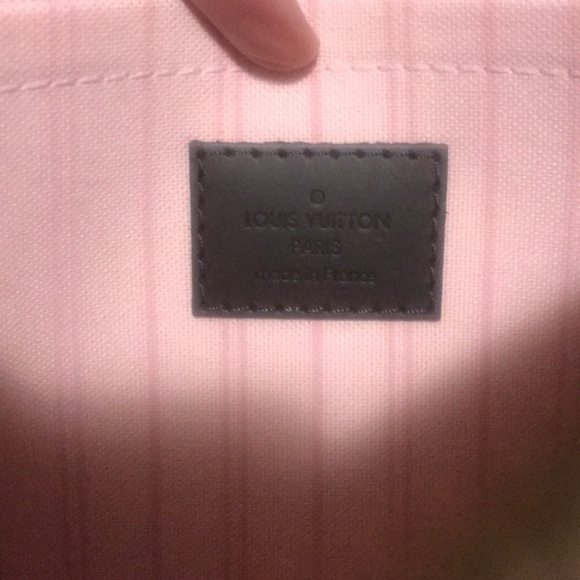 Sold - Picture 3 of 5